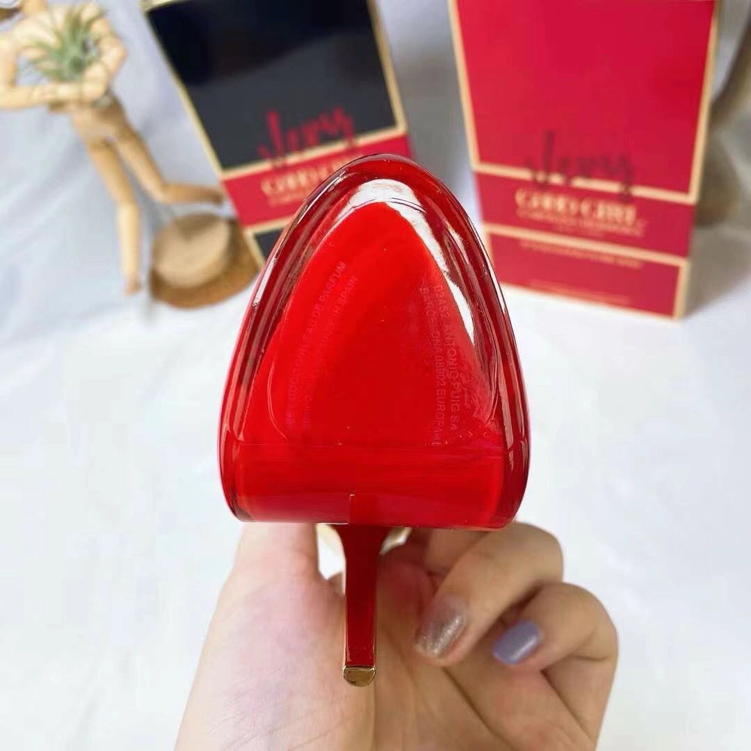Carolina Herrera Good Girl
Collector Edition Red Eau De
Parfum 80ml
