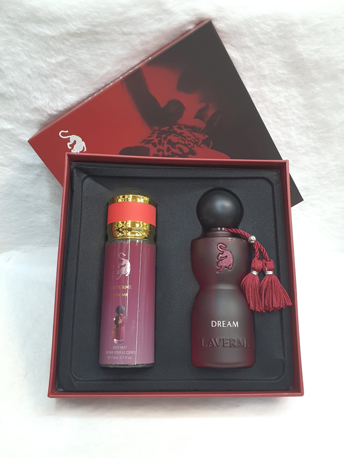 Box from the Laverne Dream collection: perfume and body splash